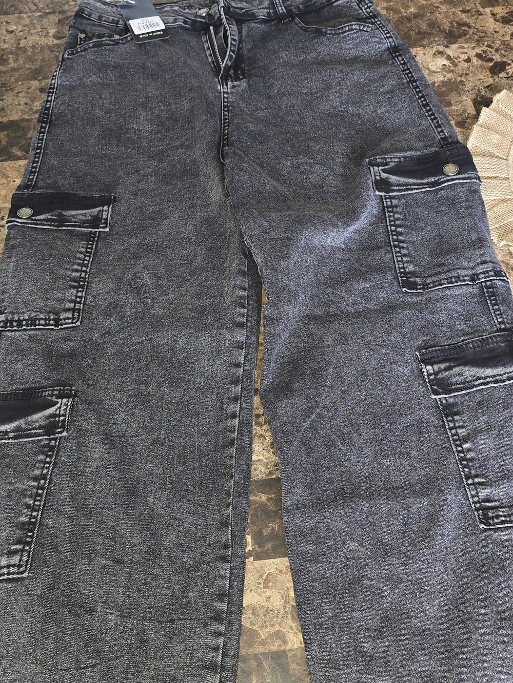 Wide Leg Cargo Jeans in Washed Black for Women